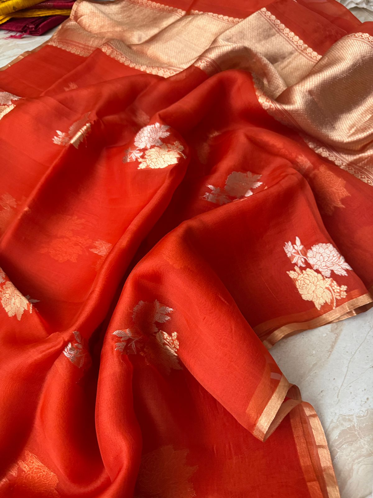 Pure Handloom Kora Banarasi Sona Rupa Zari Weave