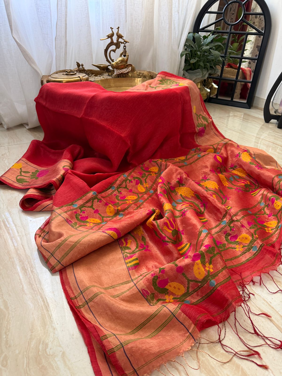 Pure Linen Silk Tissue Border And Pallu Saree With Paithani Weave