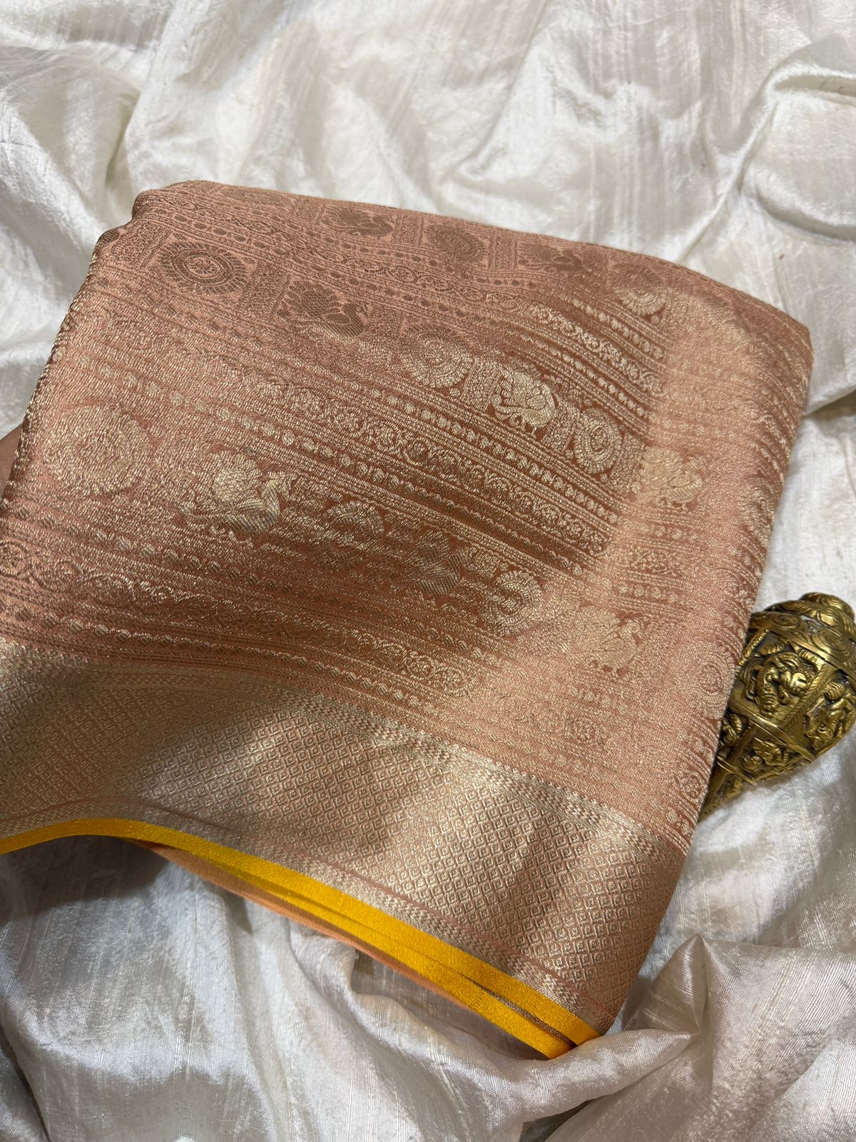Pure Mysore Brocade Crepe Silk Saree With Platinum Zari Weave