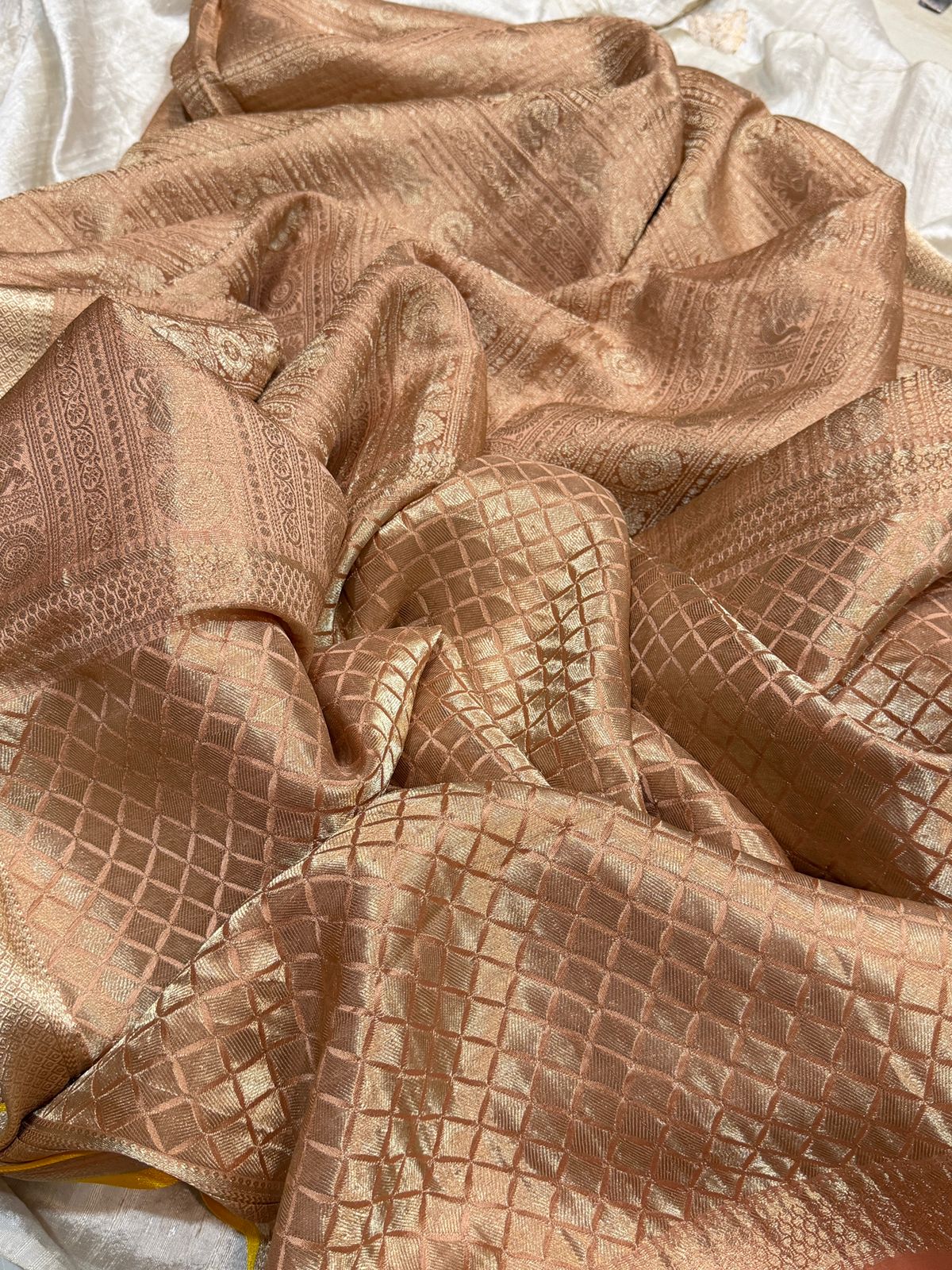 Pure Mysore Brocade Crepe Silk Saree With Platinum Zari Weave