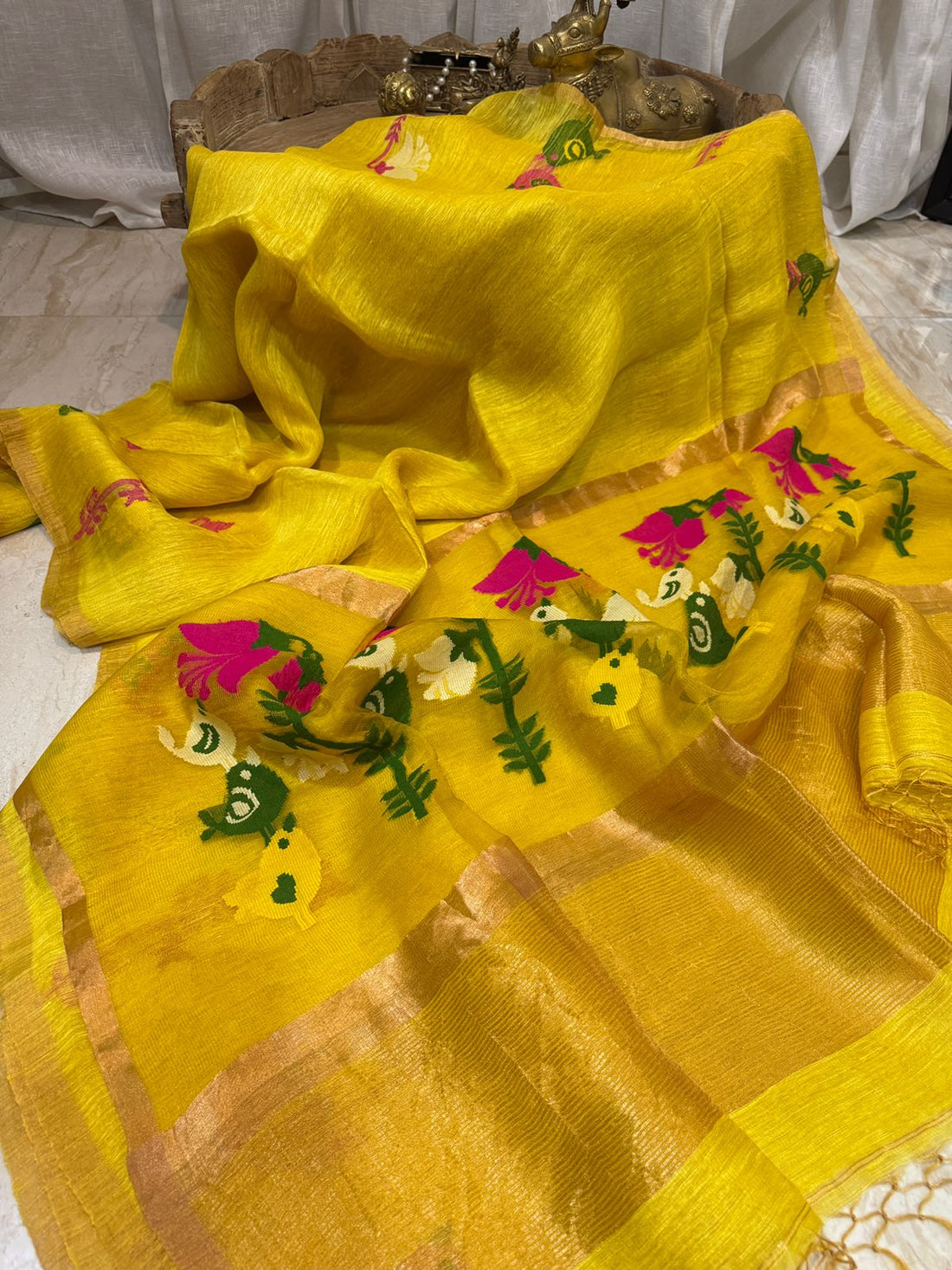 Pure Hamdloom Linen Tissue Silk Saree With Jamdani Weave