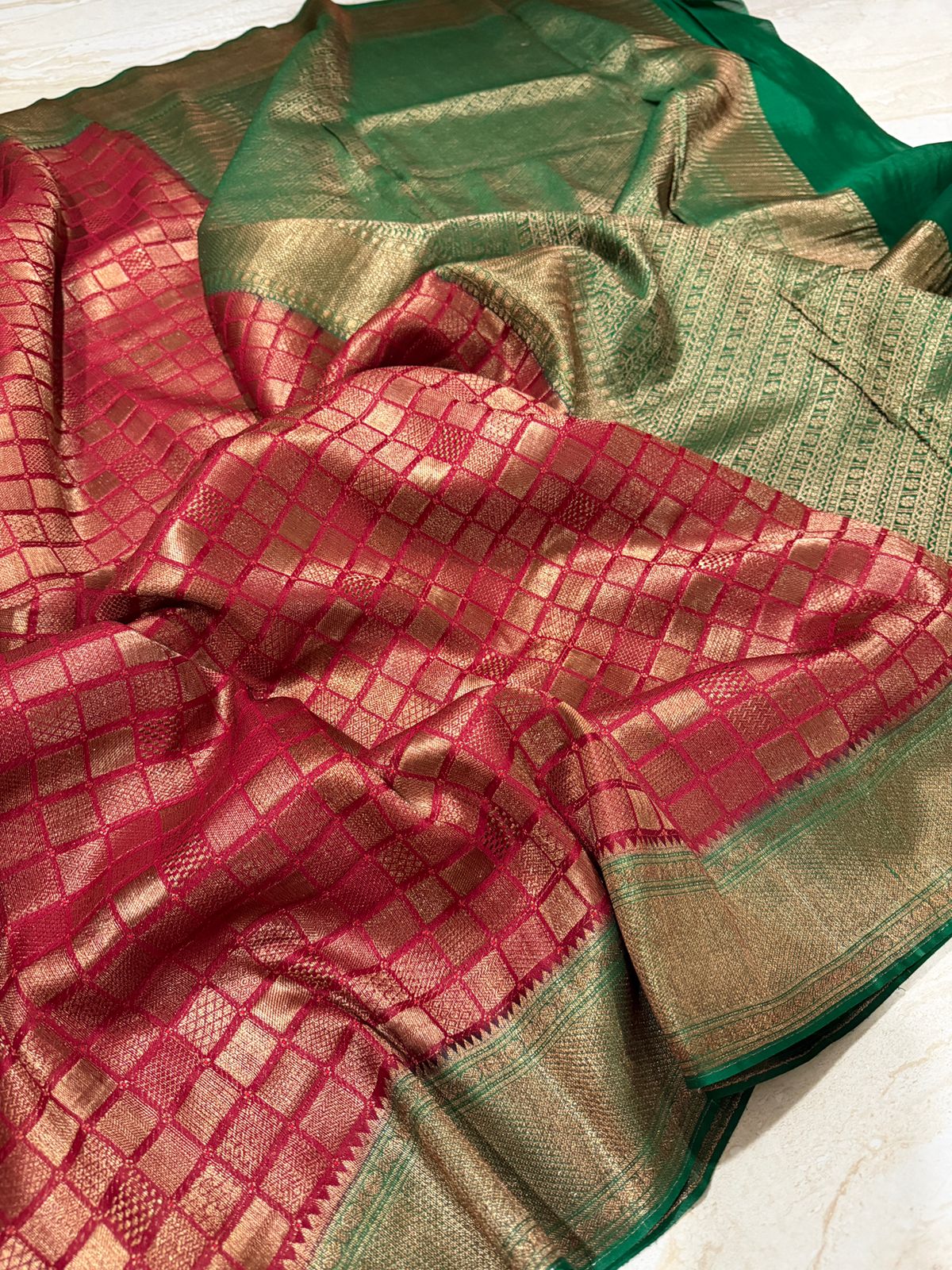 Pure Mysore Crepe Silk Saree With Antiq Zari Weave