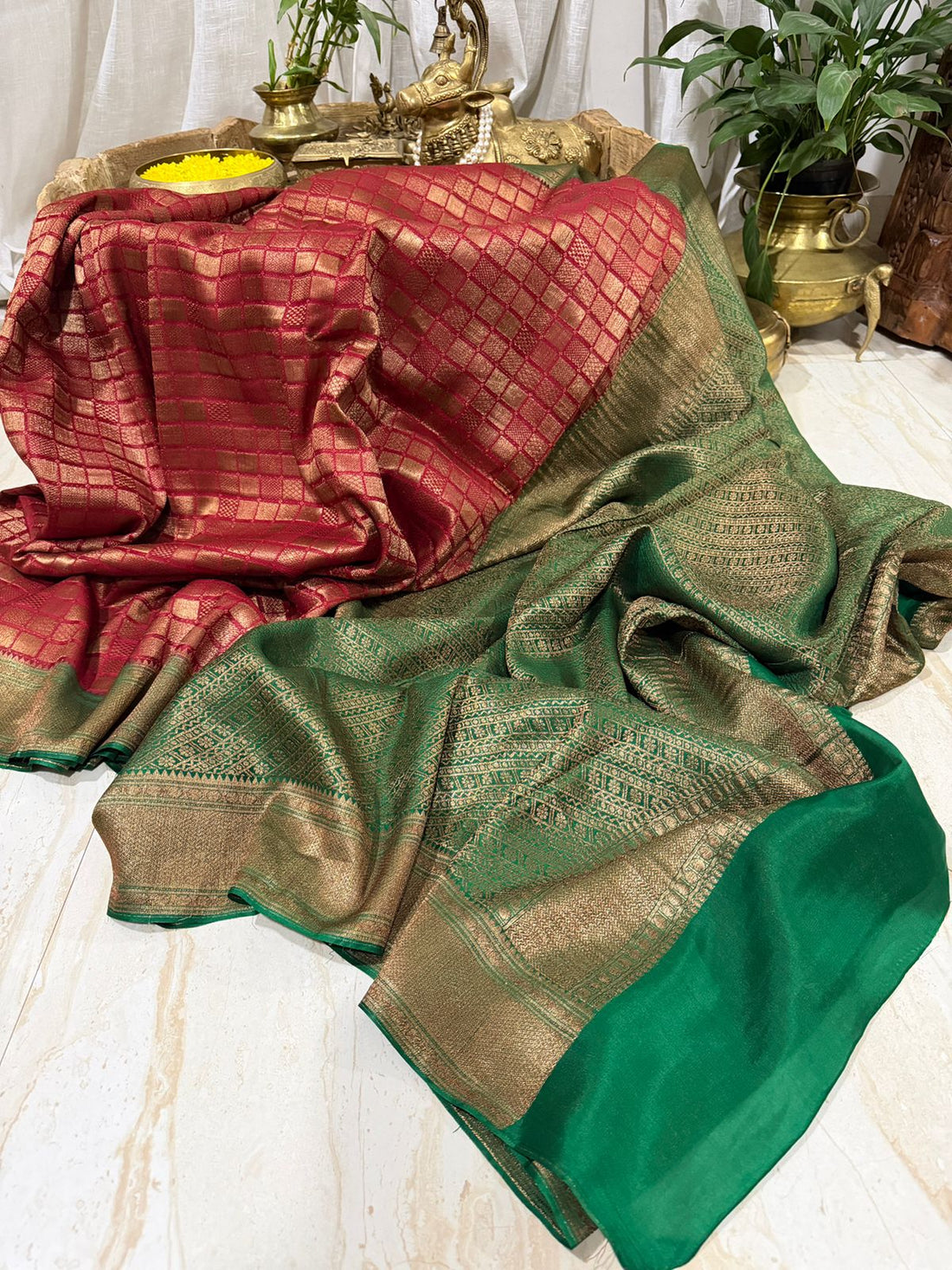 Pure Mysore Crepe Silk Saree With Antiq Zari Weave