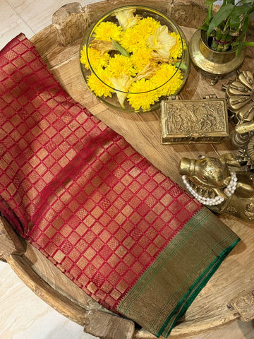 Pure Mysore Crepe Silk Saree With Antiq Zari Weave