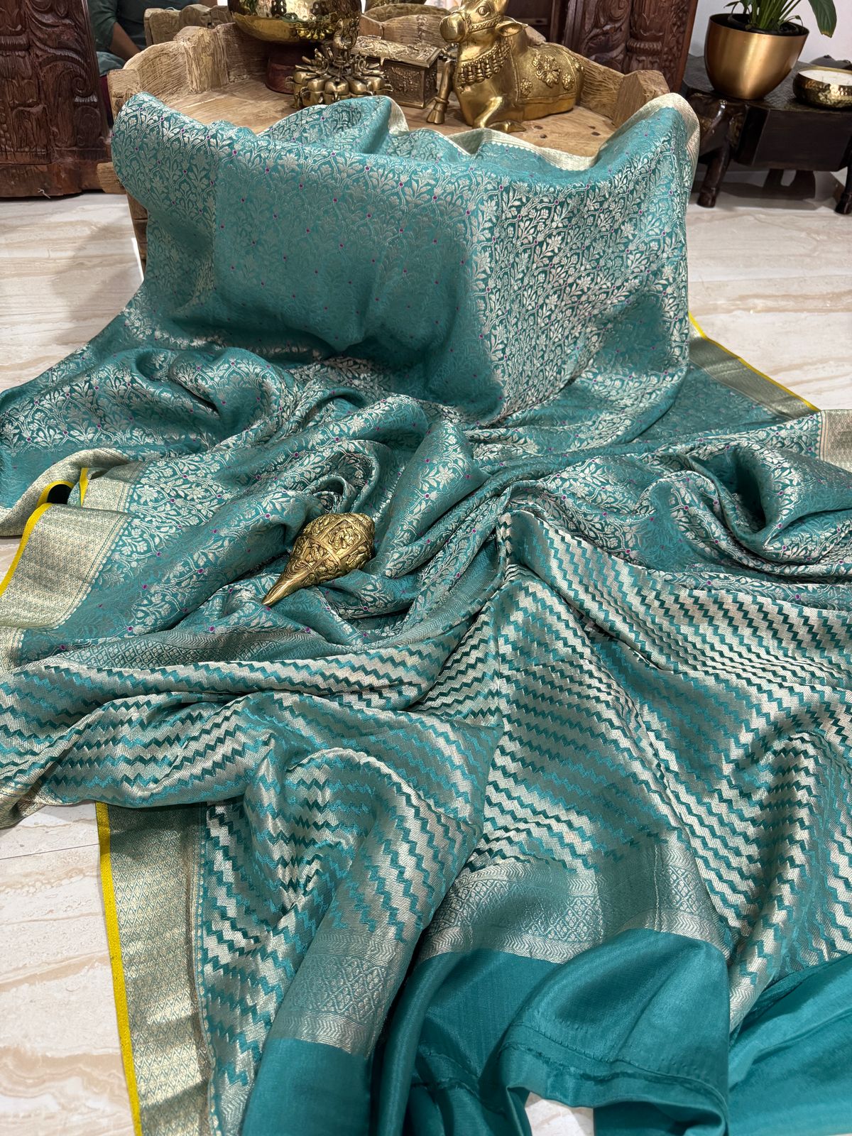 Pure Mysore Brocade Crepe Silk Saree With Meenakari Zari Weave