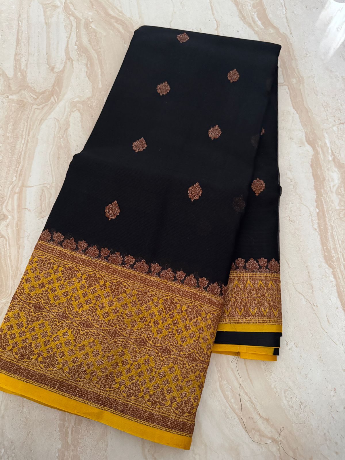 Pure Handloom Kora Banarasi Kaduwa Weave Zari