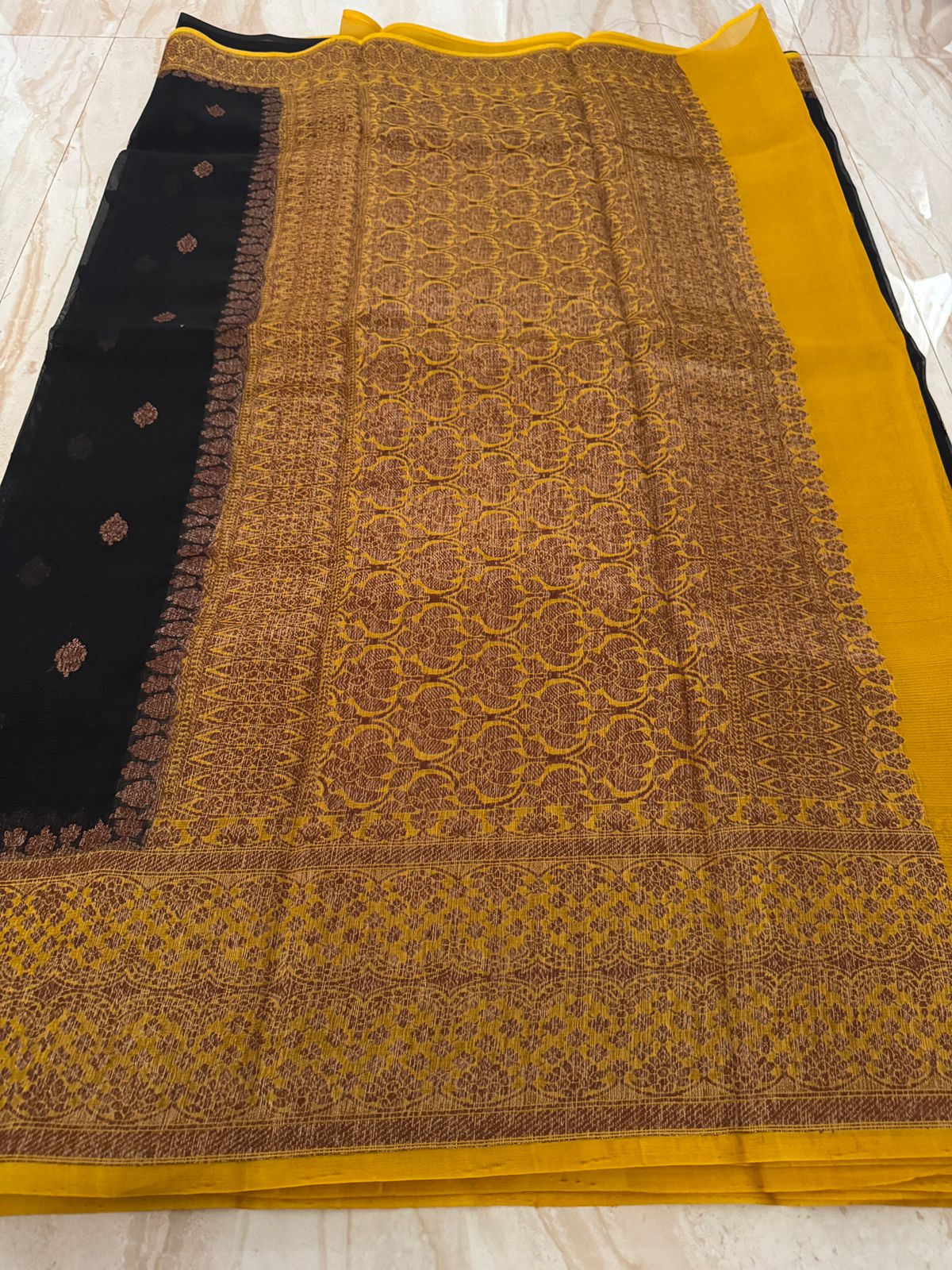Pure Handloom Kora Banarasi Kaduwa Weave Zari