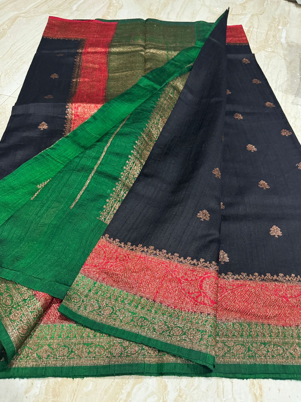 Pure Handloom Raw Silk Banarasi Saree