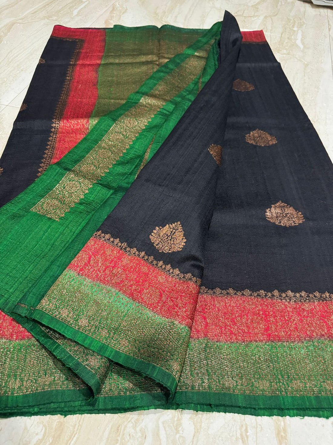 Pure Handloom Raw Silk Banarasi Saree