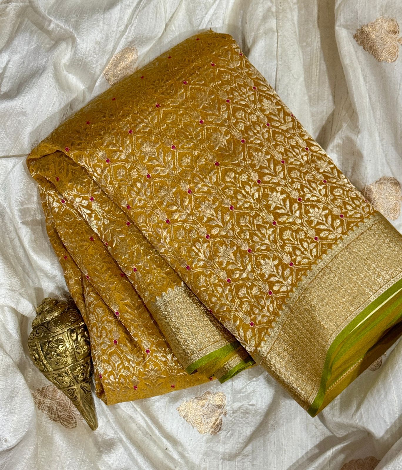 Pure Mysore Brocade Crepe Silk Saree With Meenakari Weave