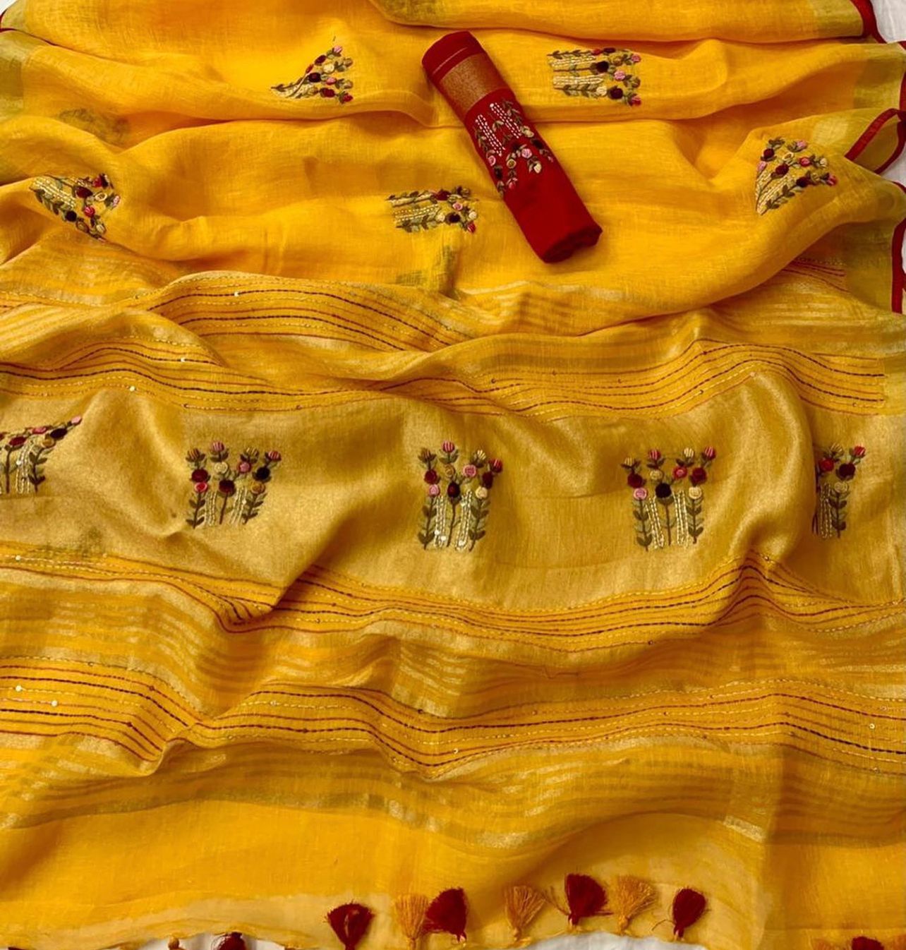 Pure Handloom Linen By Linen French Knot Embroidery Saree