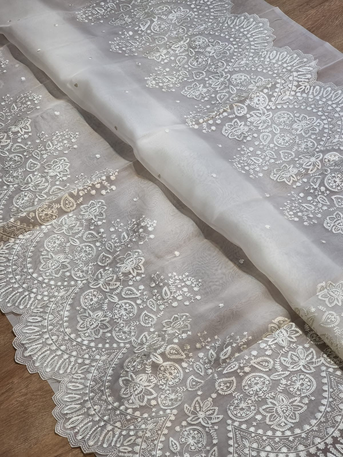 Pure Organza Silk Embroidery Torani Cutwork Scallop Border