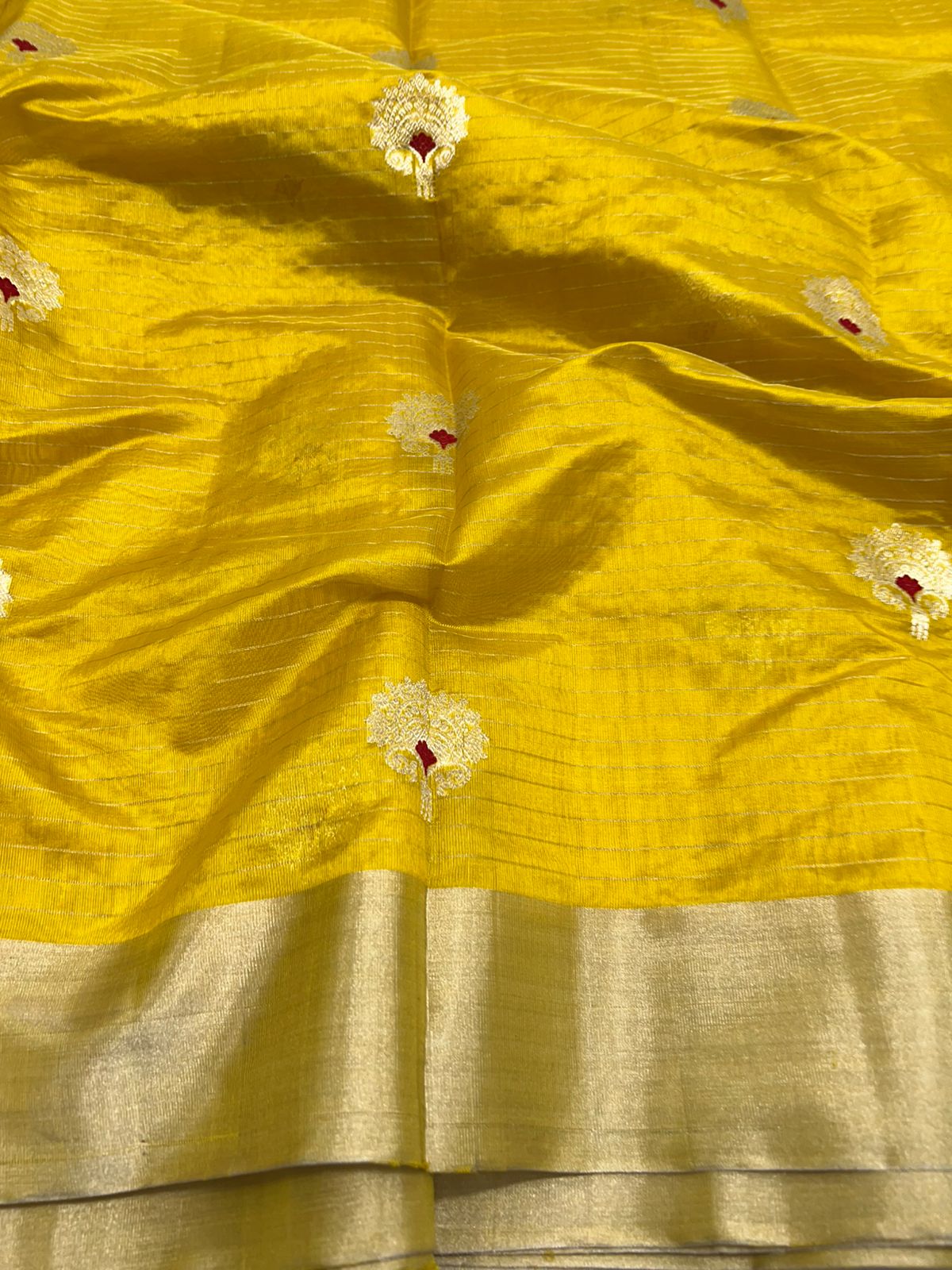 Exquisite Chanderi Pattu Soft Silk Saree