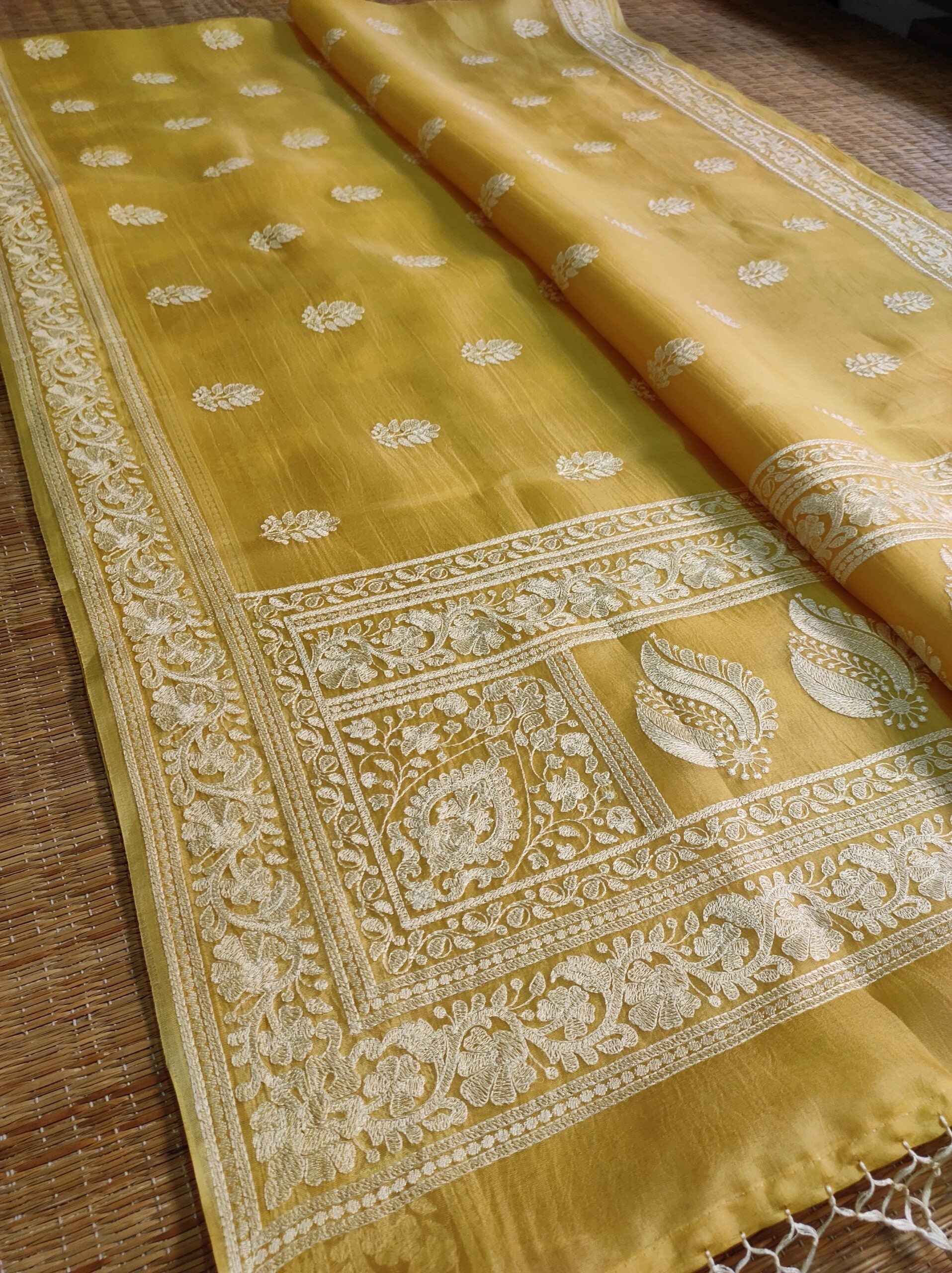 Pure Organza Silk Saree With Machine Embroidery Work All Over