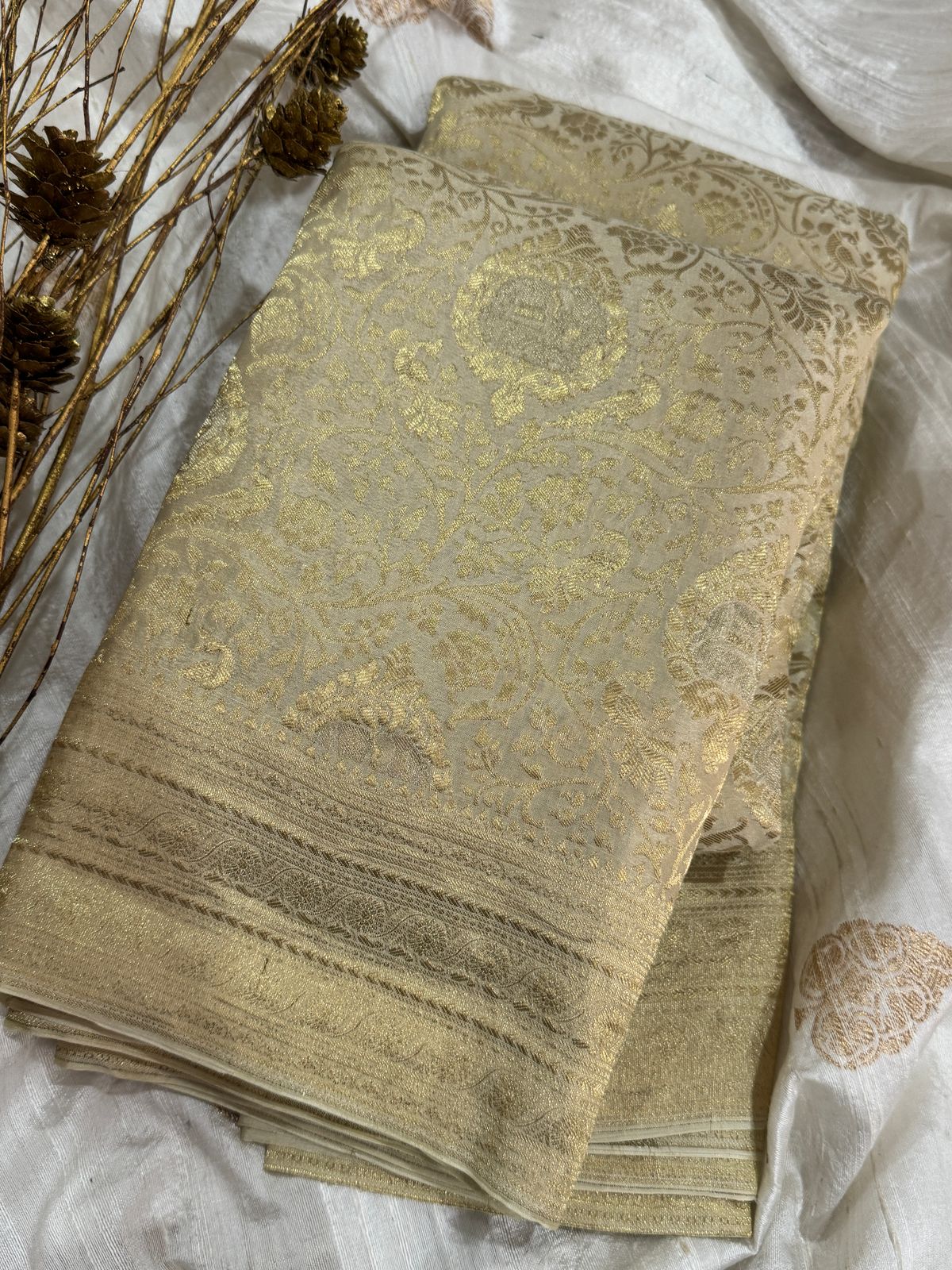 Pure Mysore Brocade Crepe Silk Saree With Zari Weave